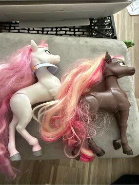 Set of 2/My Little Pony